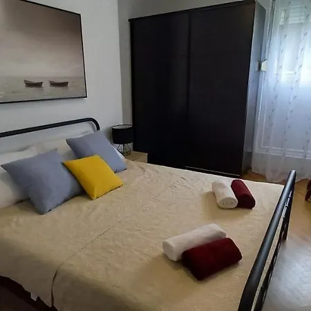 Frane Apartment *